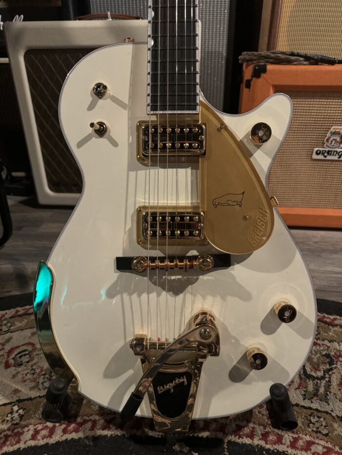 Gretsch G6134T-58 Vintage Select '58 Penguin with Bigsby