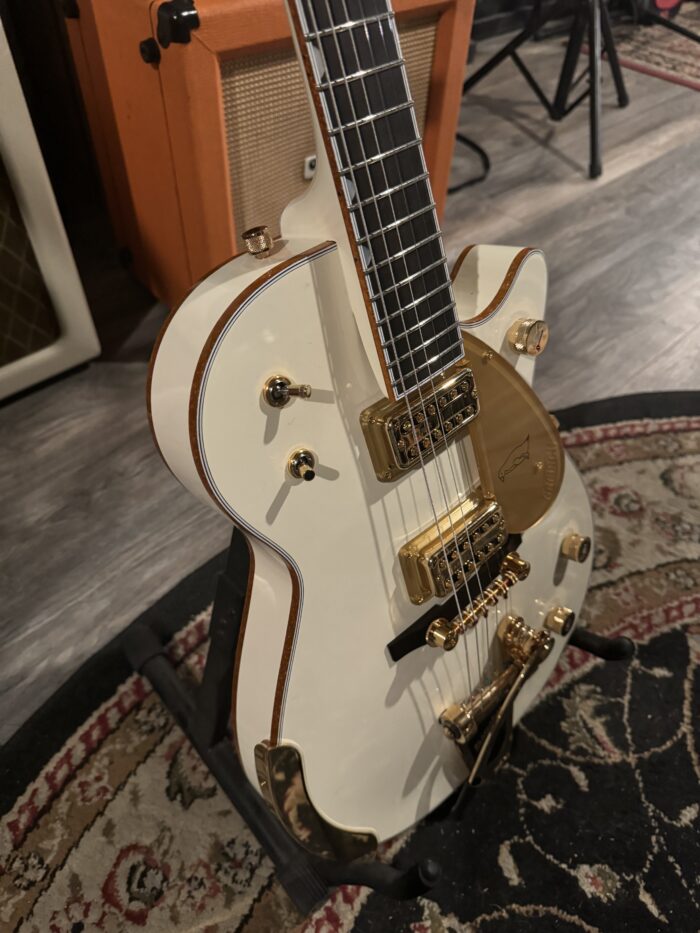 Gretsch G6134T-58 Vintage Select '58 Penguin with Bigsby